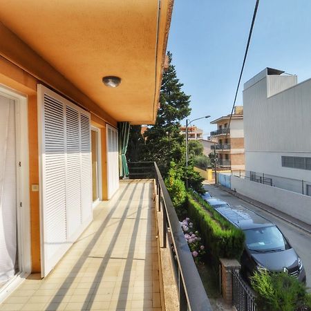 Big Apartment Caprabo リョレート・デ・マル エクステリア 写真