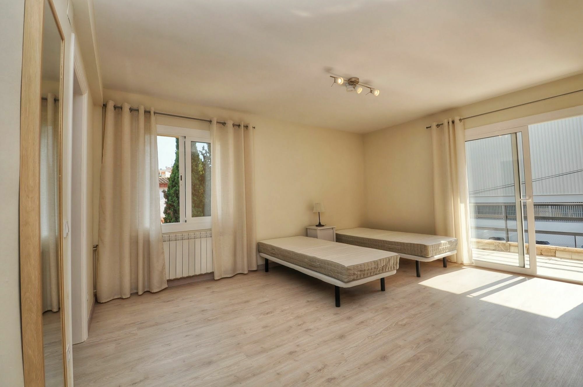 Big Apartment Caprabo リョレート・デ・マル エクステリア 写真